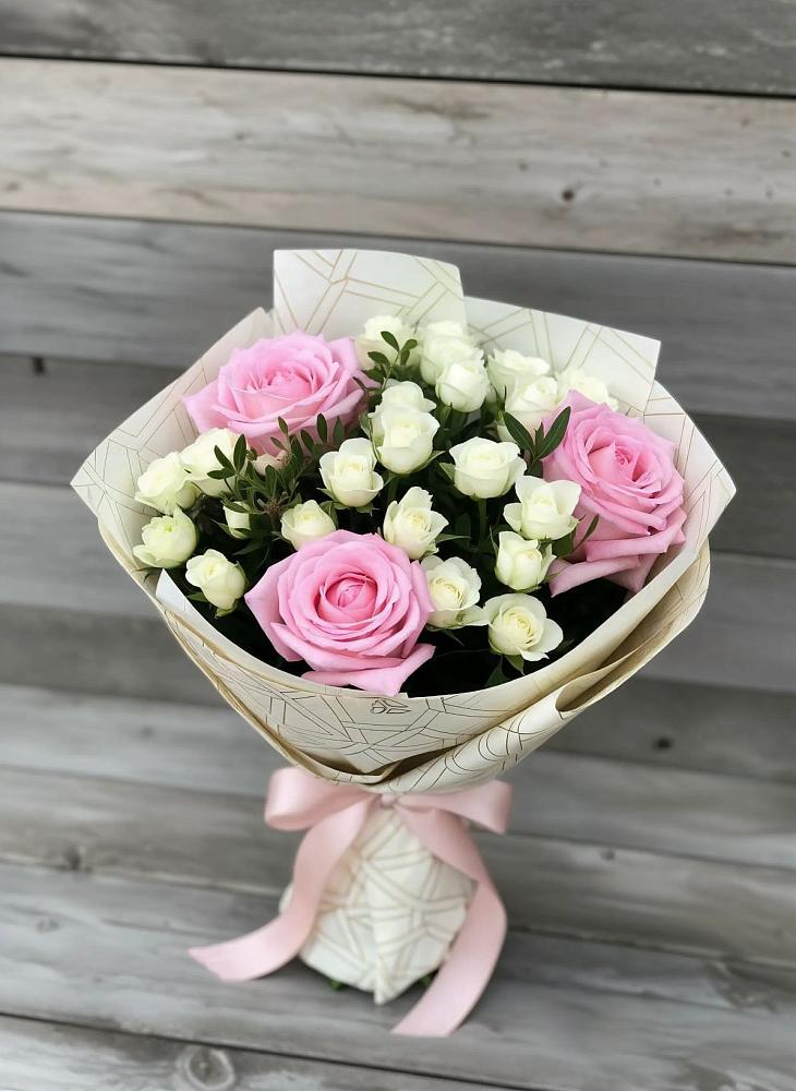 Букет цветов из: Розы в Пикалёво