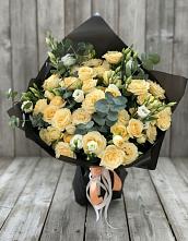 Букет цветов из:  Розы и Лизиантусы #REPLACE_PRED# Пикалёво