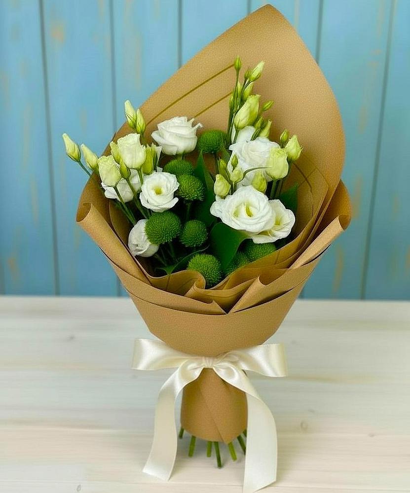 Букет цветов из: Хризантемы и Лизиантусы в Пикалёво