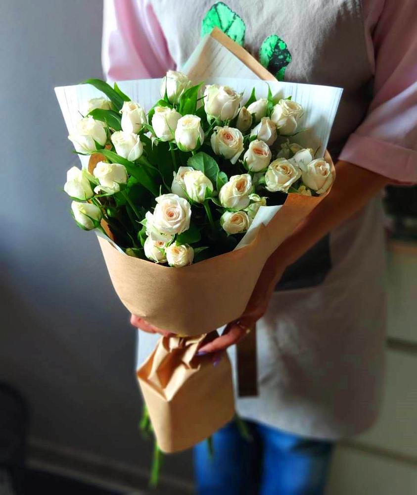 Букет цветов из: Розы в Пикалёво