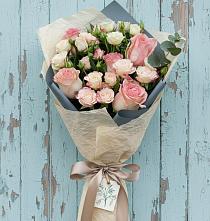 Букет цветов из:  Розы в Пикалёво
