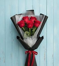 Букет цветов из:  Розы #REPLACE_PRED# Пикалёво